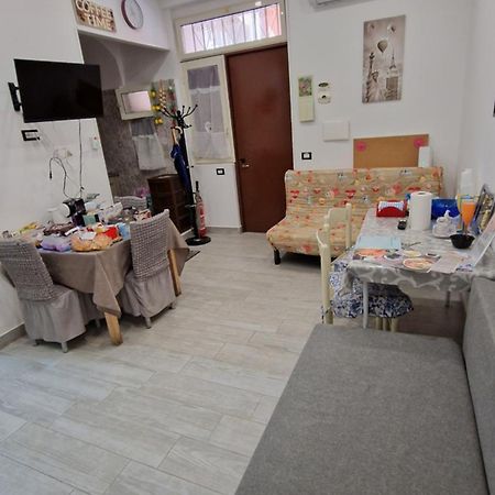 Appartamento Intero Casa Vacanze Espo ナポリ エクステリア 写真