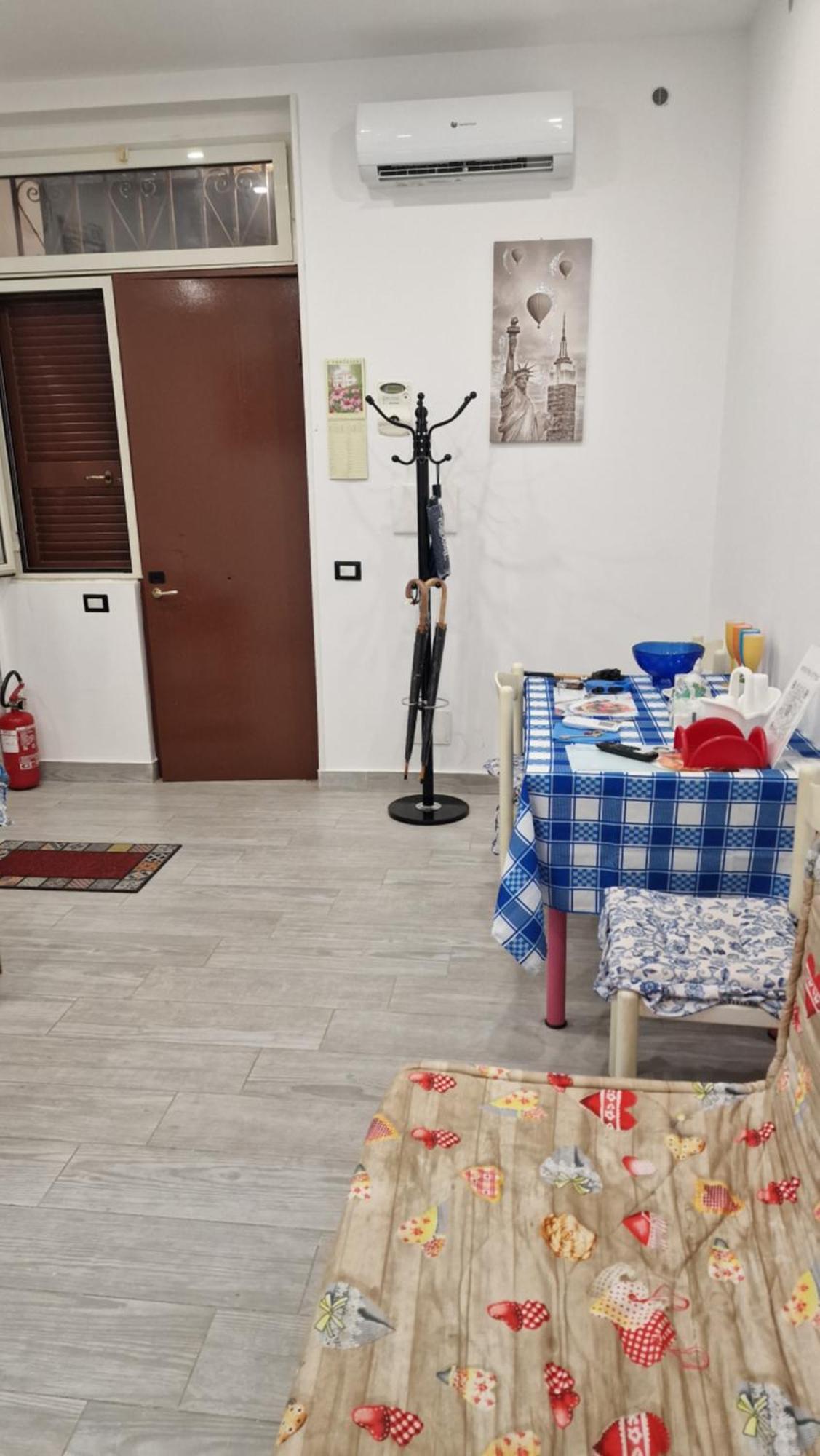 Appartamento Intero Casa Vacanze Espo ナポリ エクステリア 写真