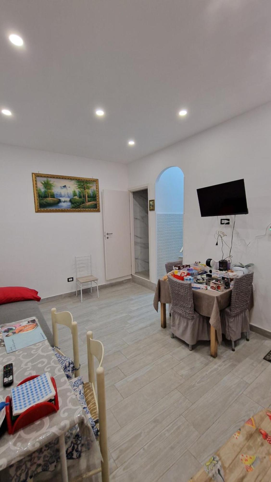 Appartamento Intero Casa Vacanze Espo ナポリ エクステリア 写真